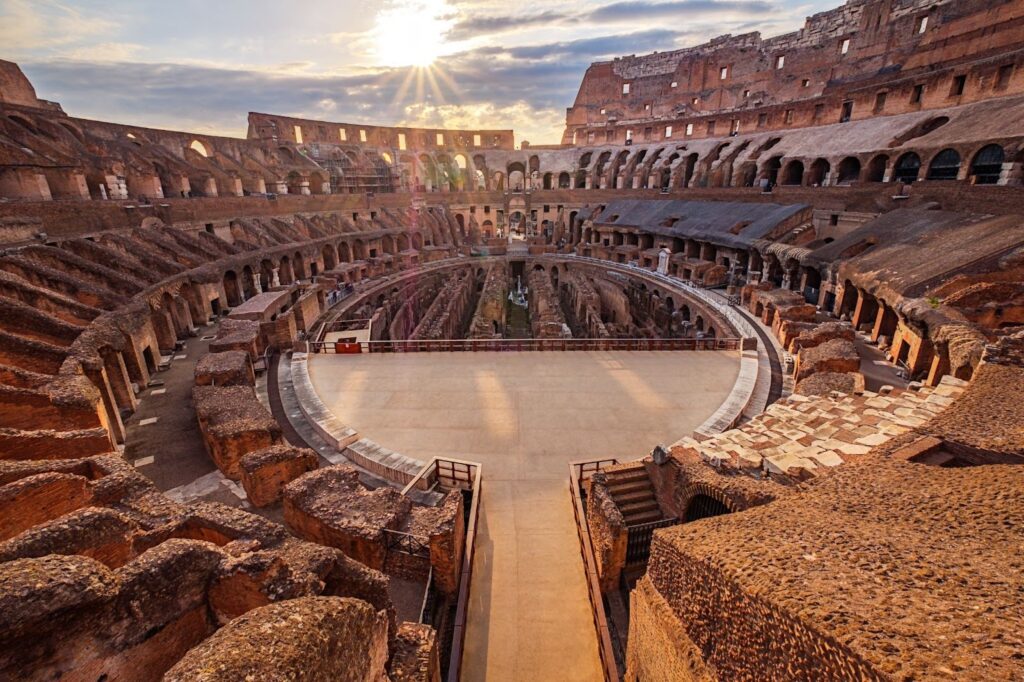 Colisée de Rome - Place centrale