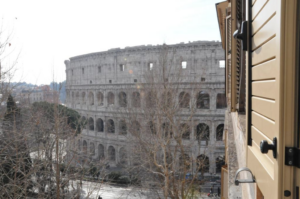 Colosseum Corner