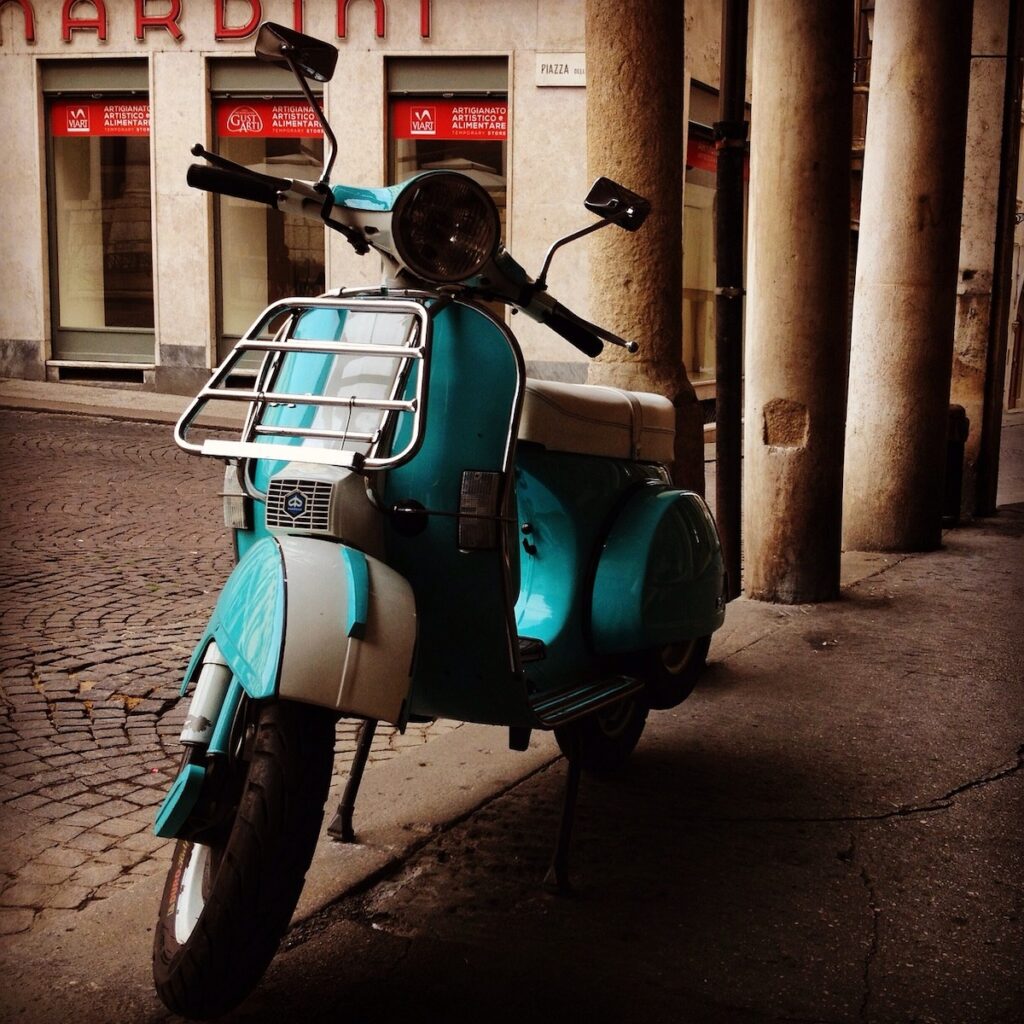 Vespa - Les Escapades à Rome