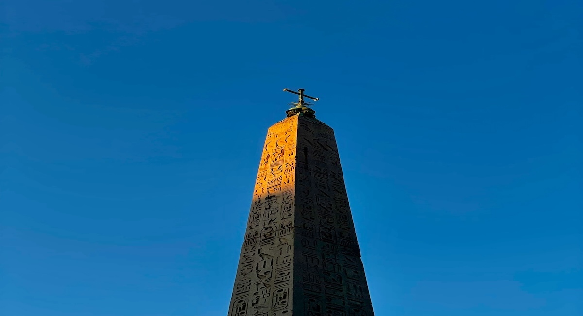 obelisque piazza del popolo - Les Escapades à Rome