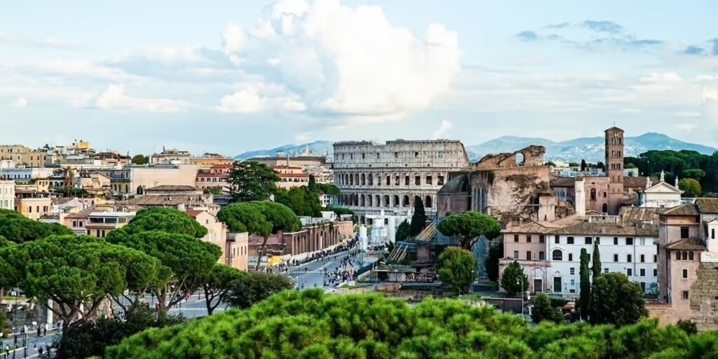 colisee vue de haut - Les Ecapades à Rome