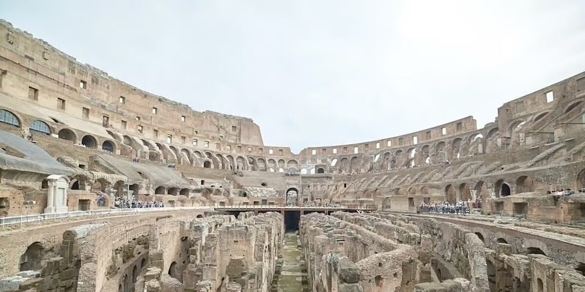 colisee interieur arene - Les Escapades à Rome